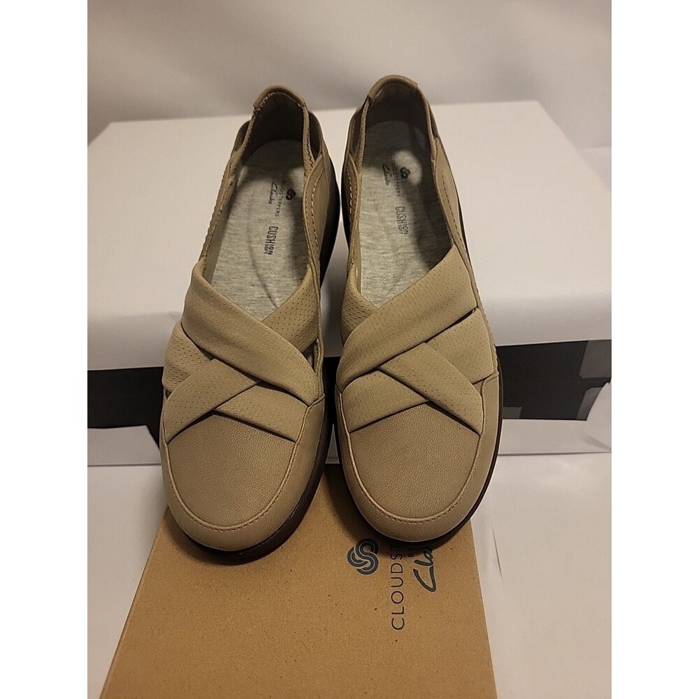 Clarks Loafers Womens Size 7 Sillian 2.0 Star  Tan Sable Slip On Shoes New